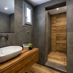 Potamida Apartment
