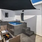 Potamida Apartment